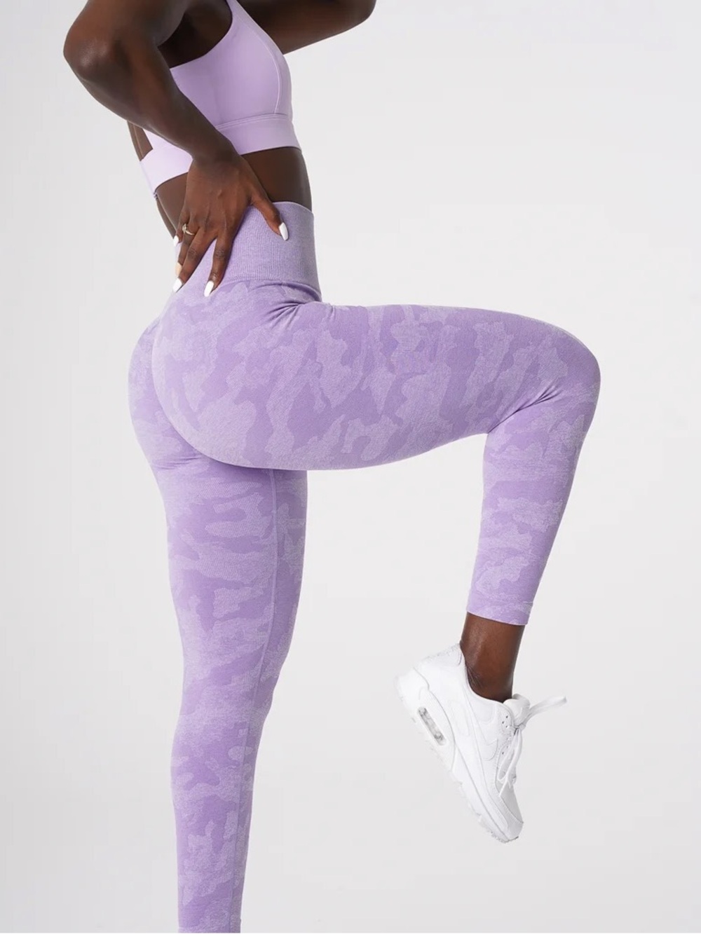 NVGTN Lilac Camo Seamless Leggings | Medium